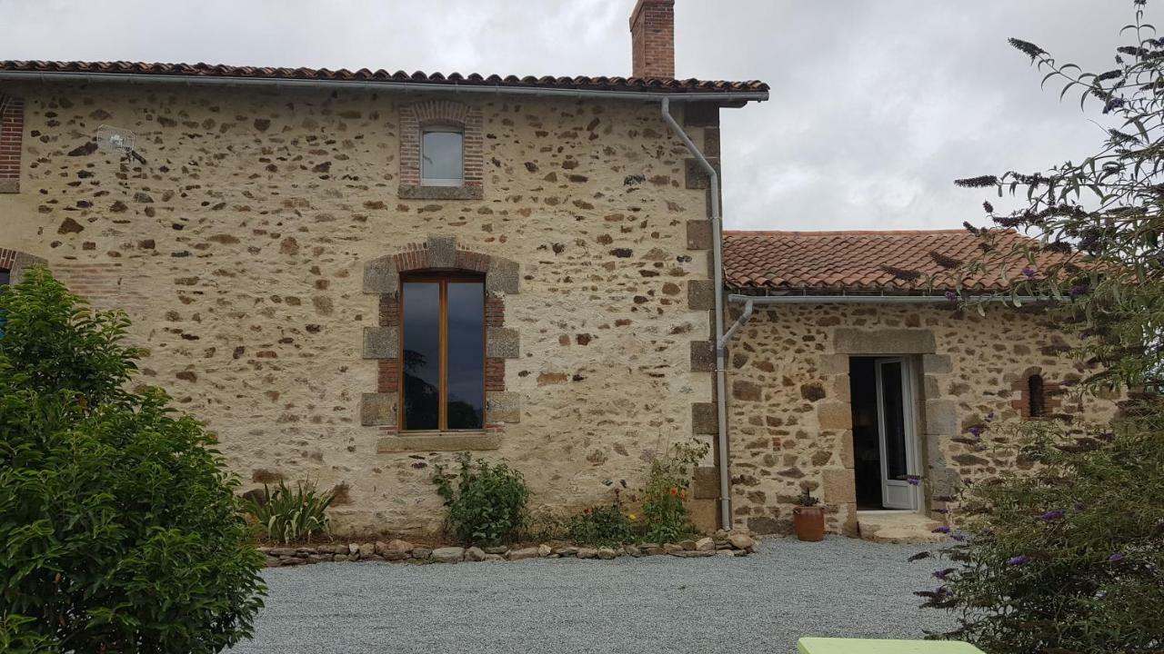 Le Beugnon Vila La Pommeraie-sur-Sevre Exterior foto